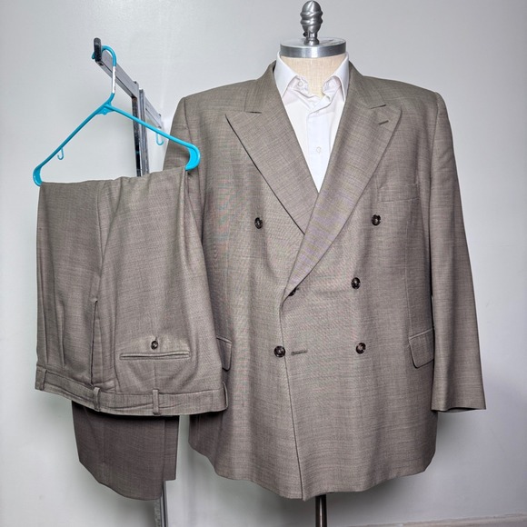 John Clarendon Mens 52R 48W Double Breasted Wool Suit Tan Micro Pattern Italy